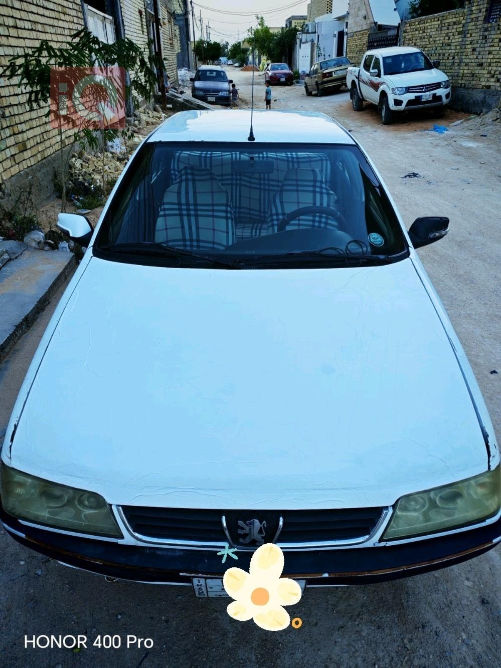 بيجو 405